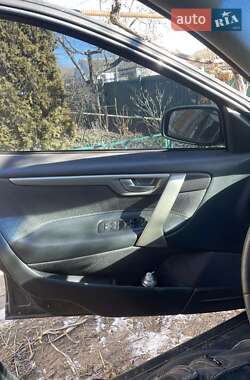 Седан Volvo S60 2004 в 