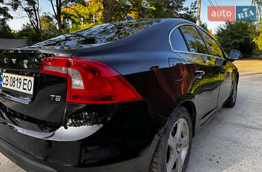 Седан Volvo S60 2011 в 