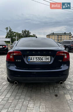 Седан Volvo S60 2011 в 