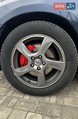 Седан Volvo S60 2011 в 