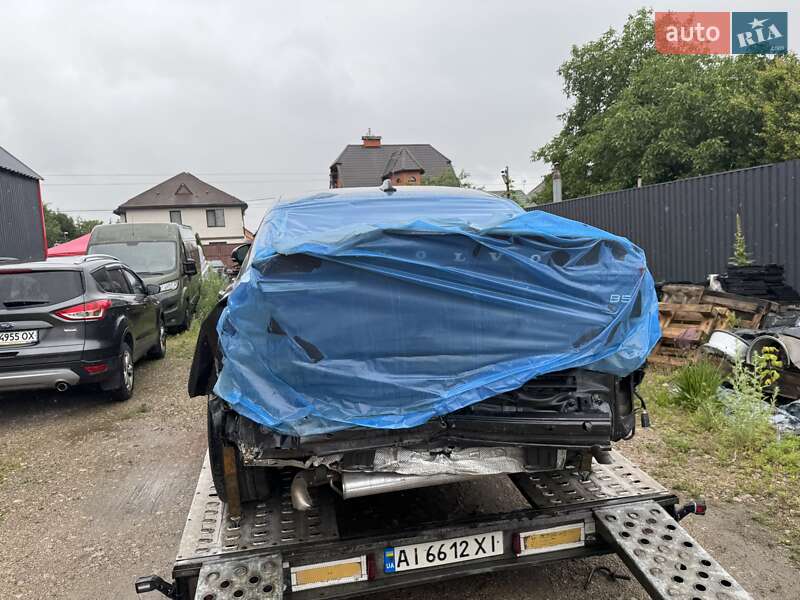 Седан Volvo S60 2024 в Киеве