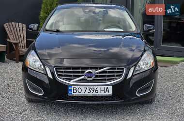 Седан Volvo S60 2012 в 