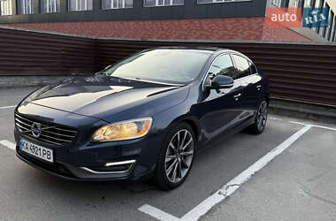 Седан Volvo S60 2014 в 