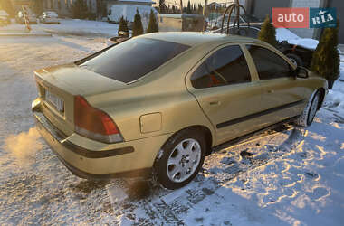 Седан Volvo S60 2001 в 