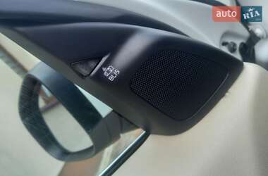 Седан Volvo S60 2015 в 