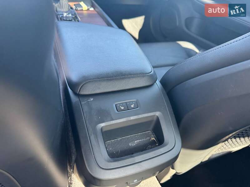 Седан Volvo S60 2021 в Львове фото 18 Седан Volvo S60 2021 в Львове