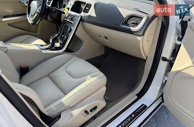 Седан Volvo S60 2013 в 
