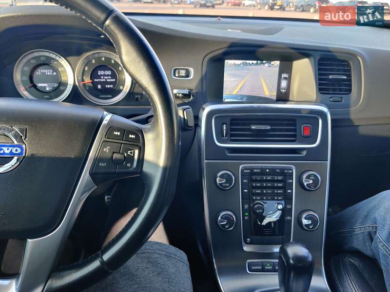 Седан Volvo S60 2011 в Житомире