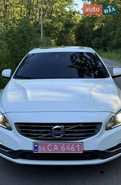 Седан Volvo S60 2017 в 