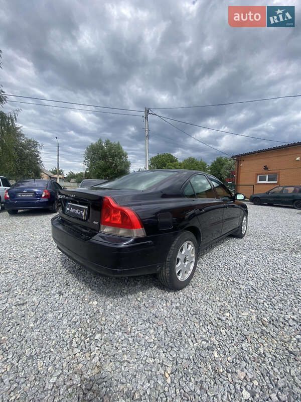 Седан Volvo S60 2002 в Дергачах