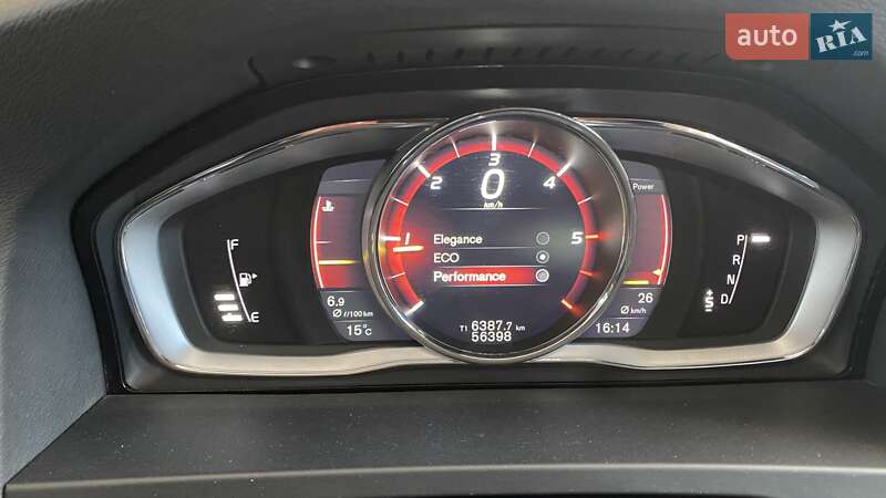 Седан Volvo S60 2018 в Гнівані