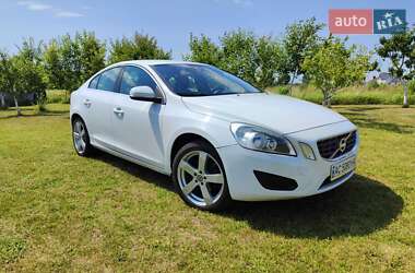 Седан Volvo S60 2012 в Ковелі