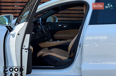 Седан Volvo S60 2020 в 