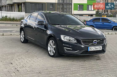 Седан Volvo S60 2016 в Тернополе