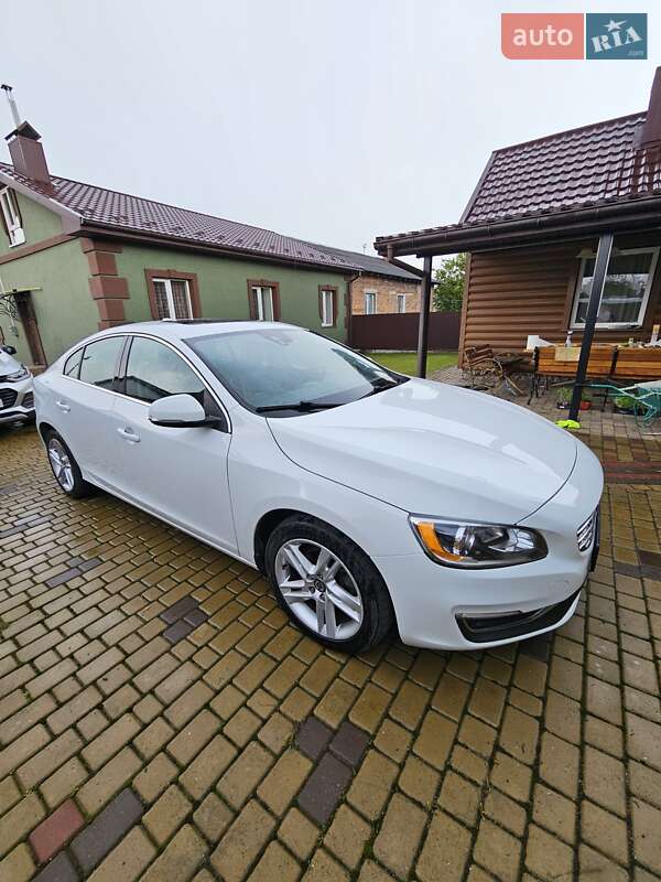 Седан Volvo S60 2014 в Нововолынске фото 5 Седан Volvo S60 2014 в Нововолынске