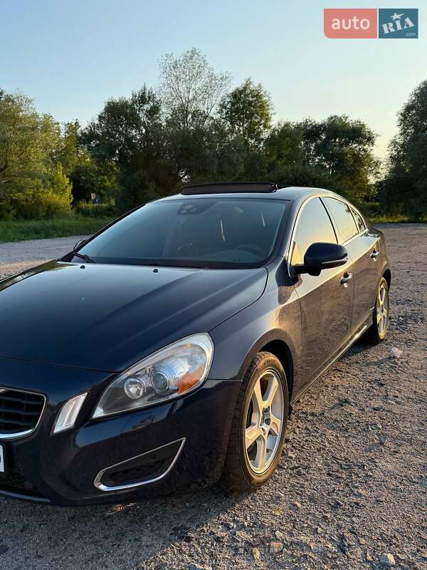 Volvo S60 2012