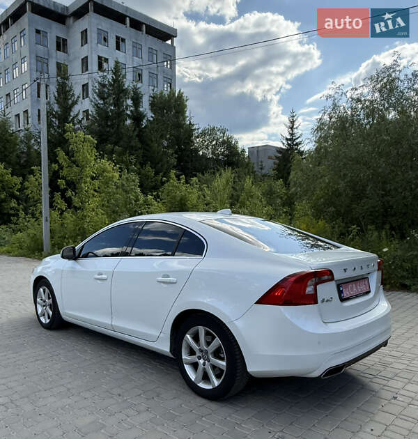 Седан Volvo S60 2017 в Житомирі