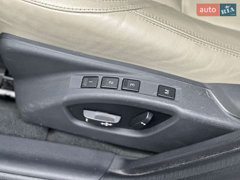 Седан Volvo S60 2017 в Ровно фото 27 Седан Volvo S60 2017 в Ровно
