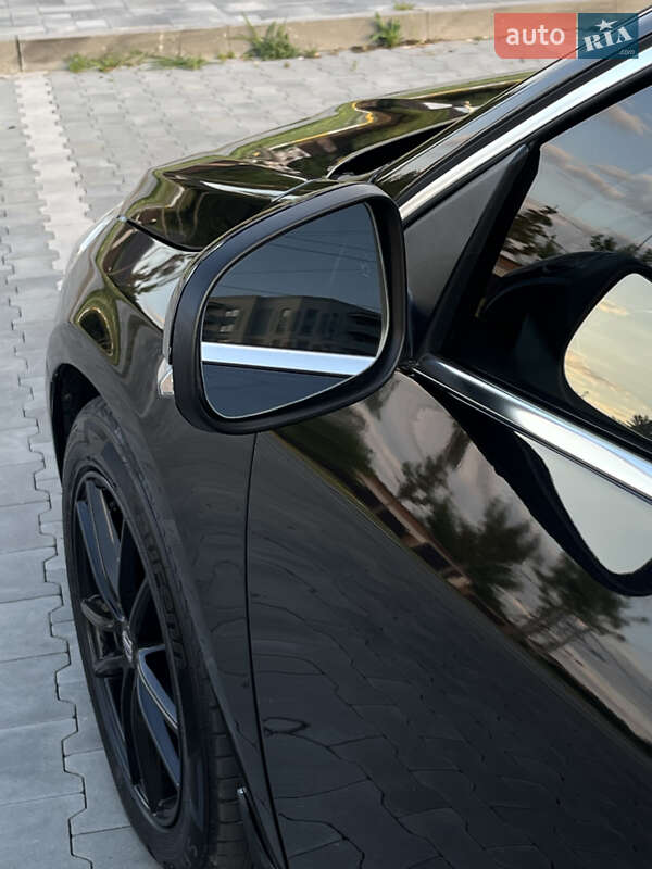 Седан Volvo S60 2012 в Ірпені