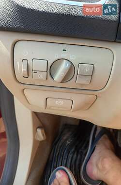 Седан Volvo S60 2011 в 