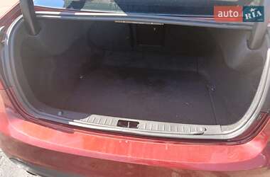 Седан Volvo S60 2011 в 
