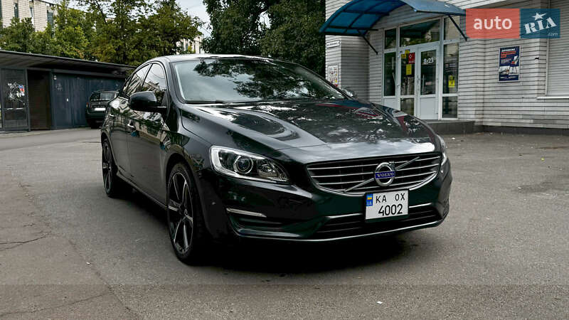 Седан Volvo S60 2014 в Києві