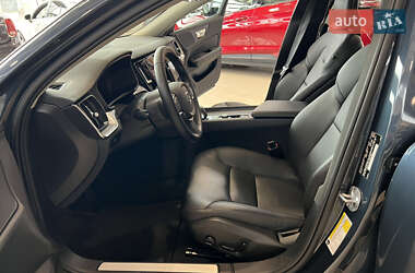 Седан Volvo S60 2024 в 