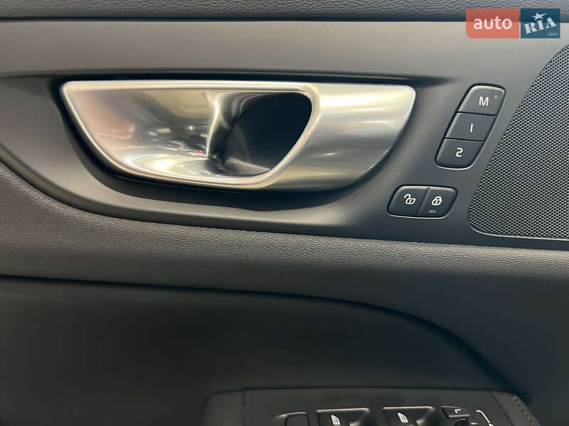 Седан Volvo S60 2024 в Одессе фото 13 Седан Volvo S60 2024 в Одессе