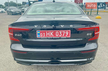 Седан Volvo S60 2024 в 