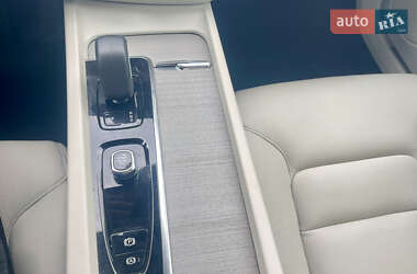 Седан Volvo S60 2024 в 