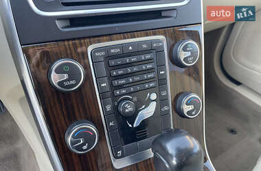 Седан Volvo S60 2011 в 