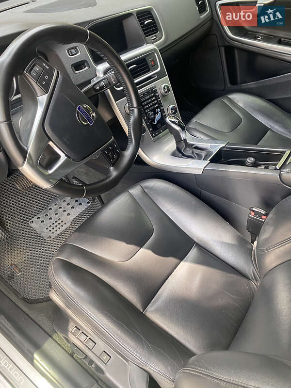 Седан Volvo S60 2017 в Кропивницком фото 14 Седан Volvo S60 2017 в Кропивницком
