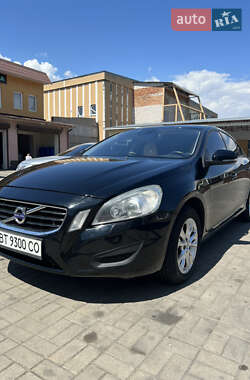 Седан Volvo S60 2011 в Николаеве