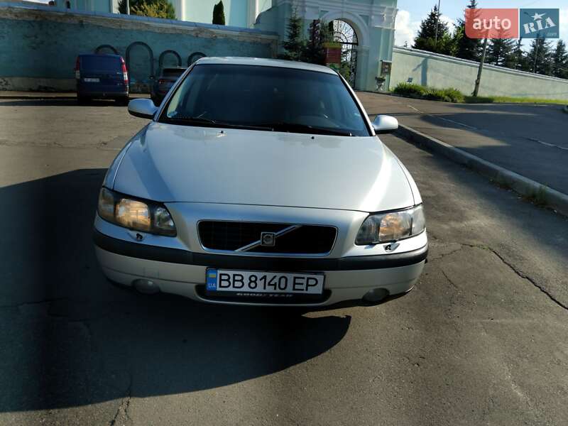 Седан Volvo S60 2001 в Володимирі
