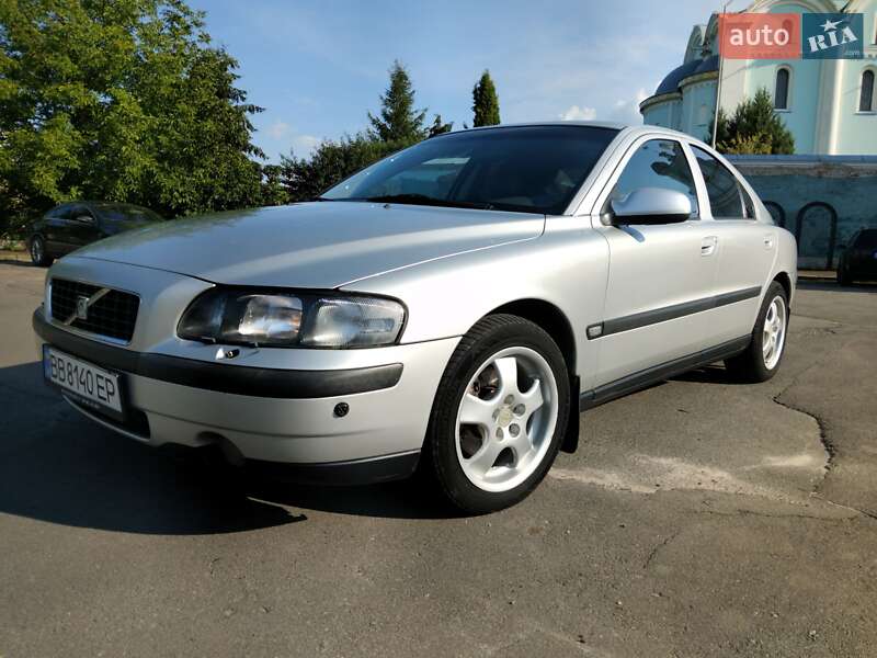 Седан Volvo S60 2001 в Володимирі