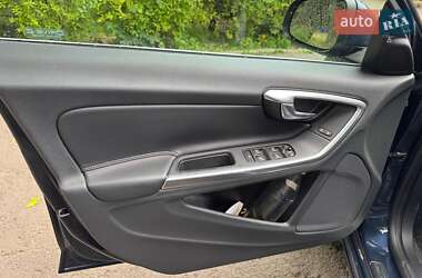 Седан Volvo S60 2014 в 