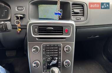 Седан Volvo S60 2014 в 