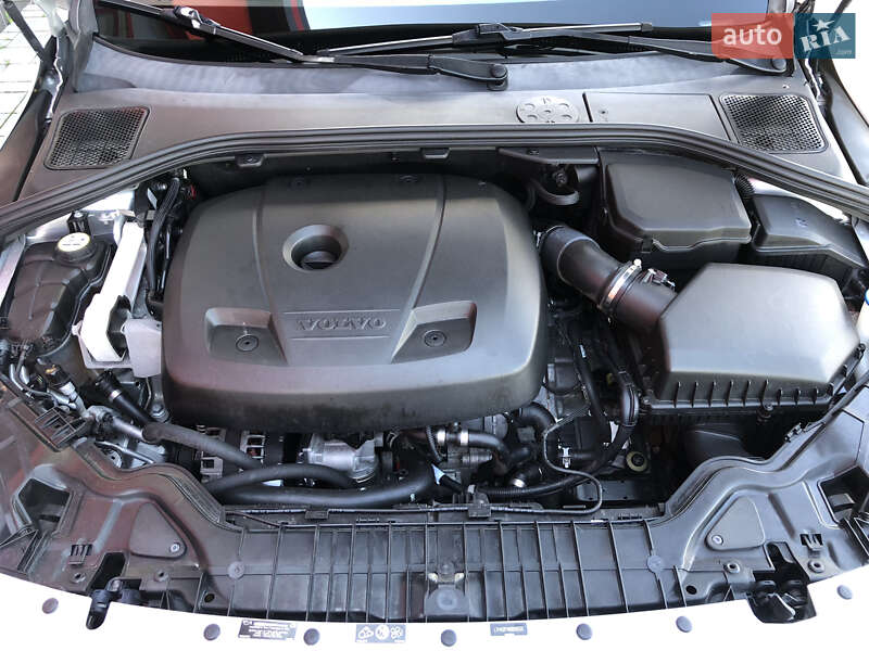 Седан Volvo S60 2016 в Ровно