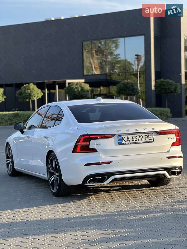 Седан Volvo S60 2019 в Києві фото 5 Седан Volvo S60 2019 в Києві