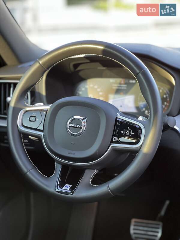 Седан Volvo S60 2019 в Києві фото 13 Седан Volvo S60 2019 в Києві