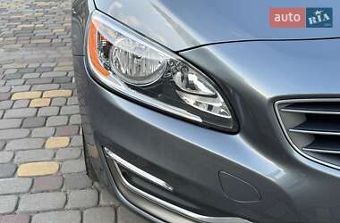 Седан Volvo S60 2017 в 