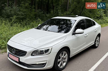 Седан Volvo S60 2017 в Житомирі