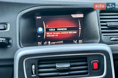 Седан Volvo S60 2017 в 