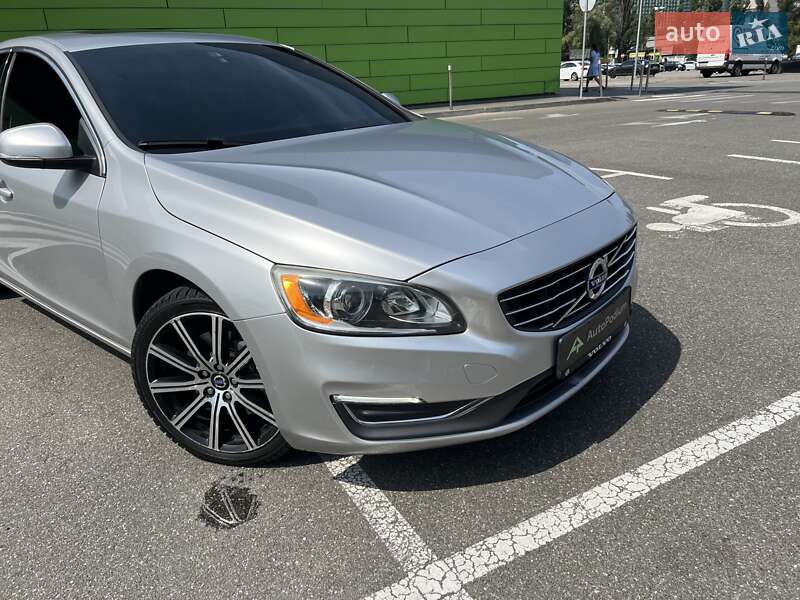 Седан Volvo S60 2014 в Киеве фото 10 Седан Volvo S60 2014 в Киеве