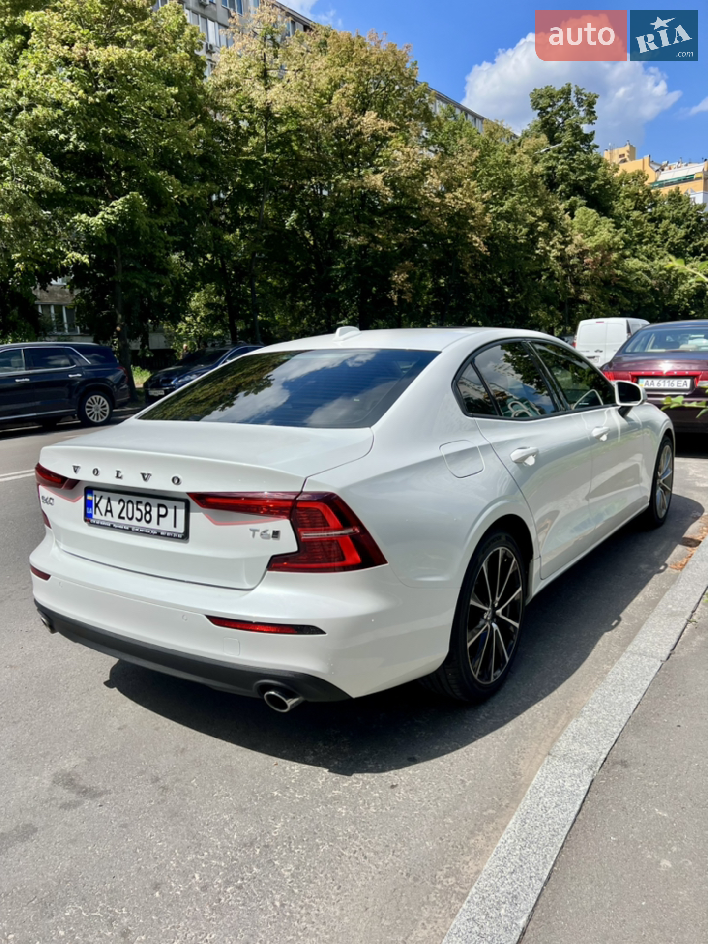 2020 Volvo S60 - мініатюра 10