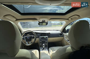 Седан Volvo S60 2014 в 