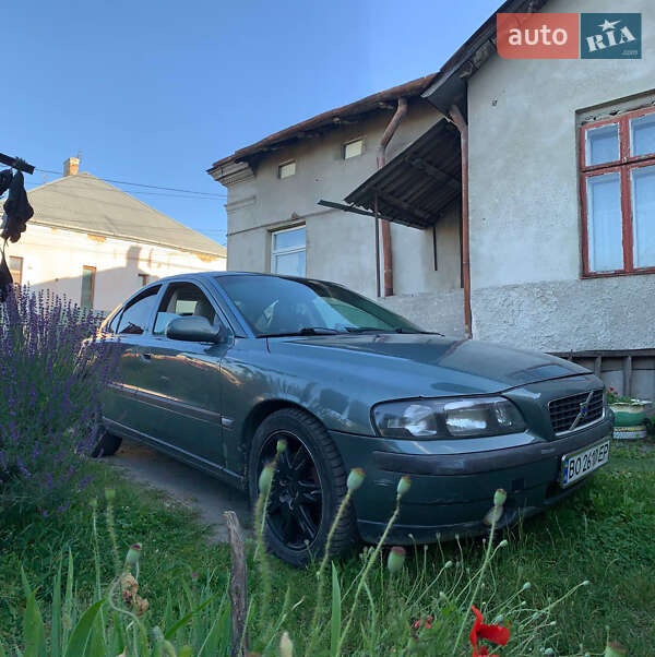 Volvo S60 2001