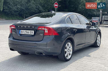 Седан Volvo S60 2016 в 
