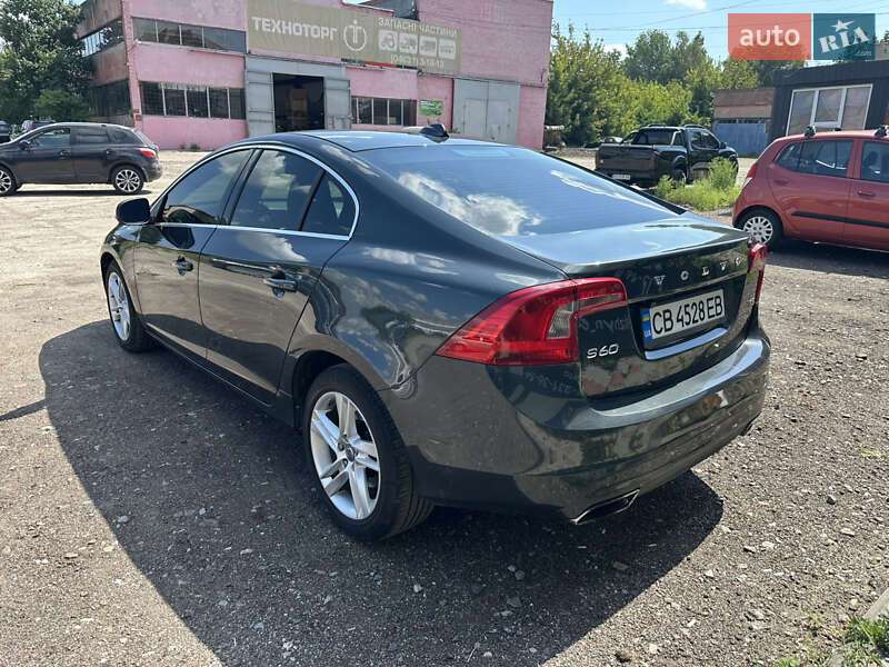 Седан Volvo S60 2013 в Нежине