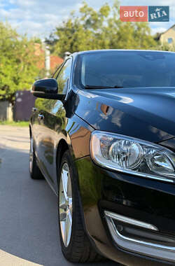 Седан Volvo S60 2013 в 